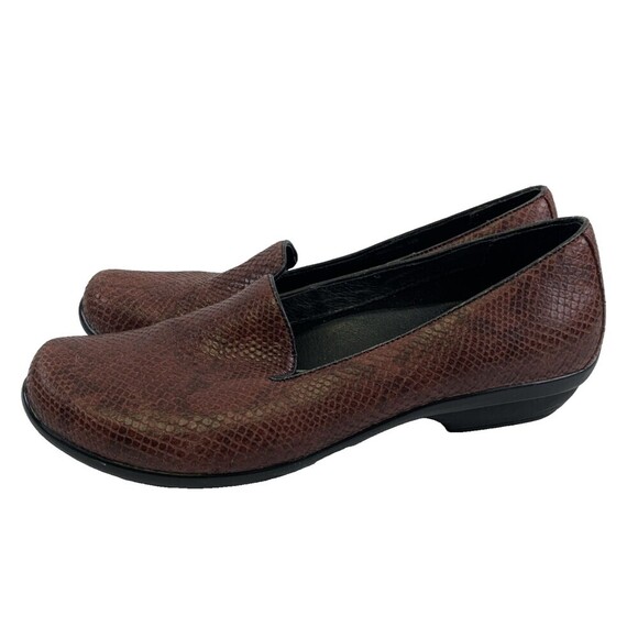Dansko Olivia Loafer Slip On Wine Purple Leather Snakeskin Comfort Women 40 9.5 - Picture 1 of 14